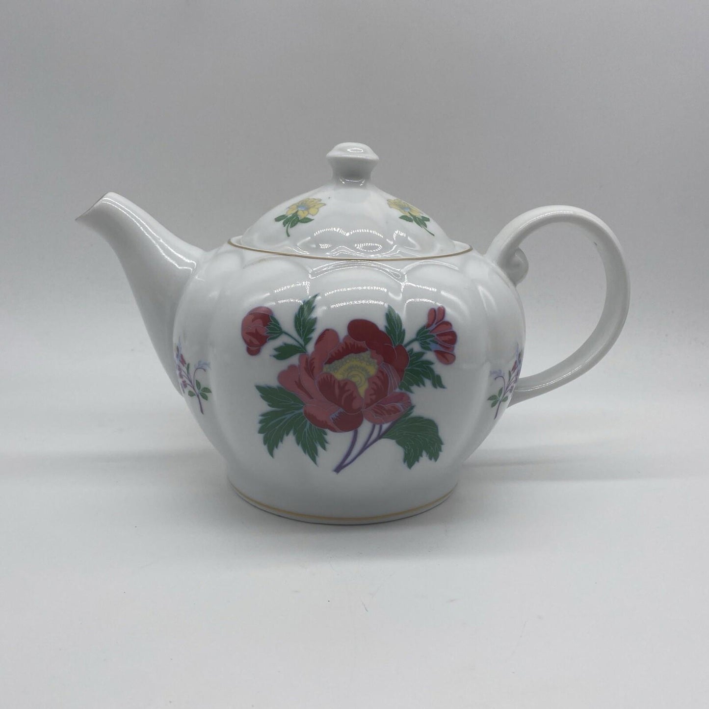 Laura Ashley Parfums Porcelain Floral Teapot And 2 Cups